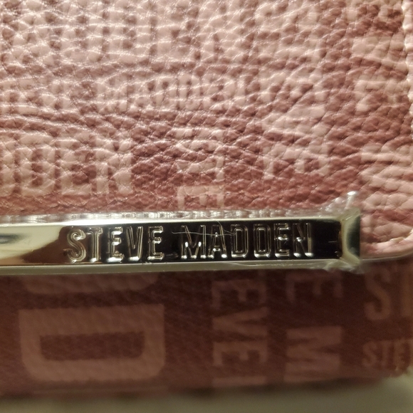Steve Madden Trifold Clutch Wallet Wristlet - Pink (NWT) - Picture 6 of 12